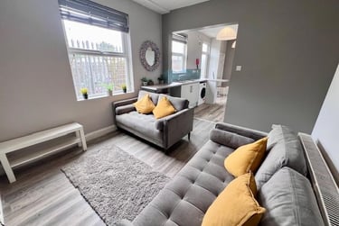 5 bed house, Edmund Road, Heeley, Sheffield, S24EL - Image 2