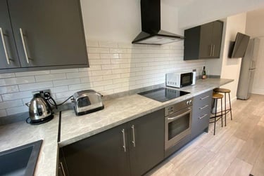 4 bed house, Penley Street, Sharrow, Sheffield, S118BG - Image 2