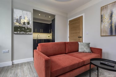 2 bed house, Derby Road, Radford, Nottingham, NG71PR - Image 3