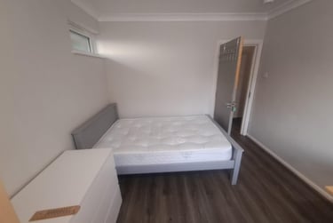 5 bed house, Oundle Drive, Lenton, Nottingham, NG81BN - Image 6