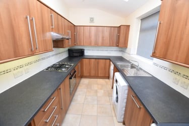 6 bed house, Johnson Road, Lenton, Nottingham, NG72BX - Image 6