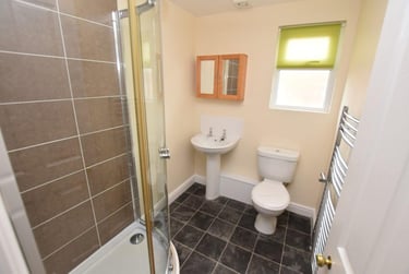 6 bed house, Teversal Avenue, Radford, Nottingham, NG71PX - Image 5