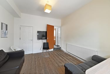 6 bed house, Khartoum Road, Sharrowvale, Sheffield, S118RD - Image 3