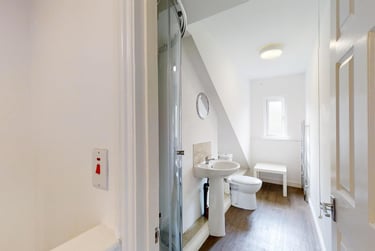 6 bed house, Westbrook Bank, Sharrowvale, Sheffield, S118YJ - Image 10