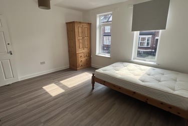 5 bed house, Westbrook Bank, Sharrowvale, Sheffield, S118YJ - Image 7