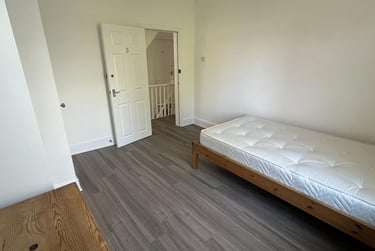 5 bed house, Westbrook Bank, Sharrowvale, Sheffield, S118YJ - Image 9