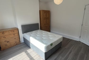 5 bed house, Westbrook Bank, Sharrowvale, Sheffield, S118YJ - Image 4