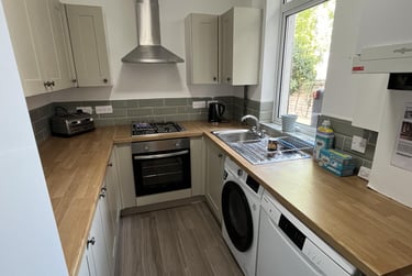 5 bed house, Westbrook Bank, Sharrowvale, Sheffield, S118YJ - Image 3