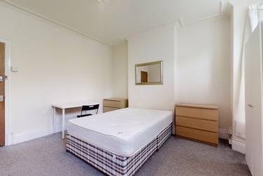 3 bed house, Edmund Road, Heeley, Sheffield, S24EG - Image 4