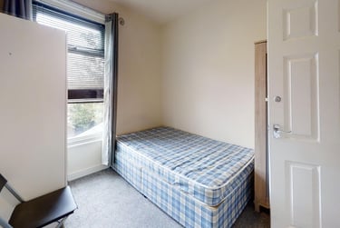 3 bed house, Edmund Road, Heeley, Sheffield, S24EG - Image 10