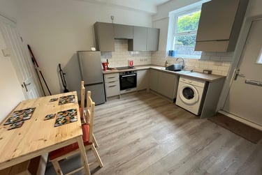 2 bed house, Alderson Place, Highfield, Sheffield, S24UG - Image 3