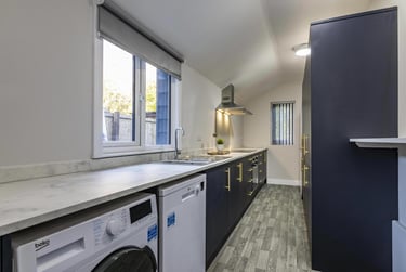 5 bed house, City Road, Dunkirk, Nottingham, NG72JJ - Image 9