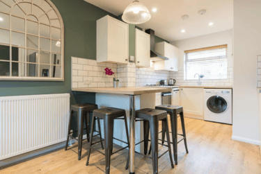 4 bed house, Larkdale Street, Radford, Nottingham, NG74FZ - Image 2