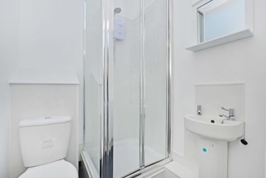 6 bed house, 3, 100 A Matilda Street, City Centre, Sheffield, S14QF - Image 7