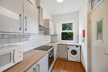 4 bed house, Warrington Road, Crookesmoor, Sheffield, S101EN - Image 3