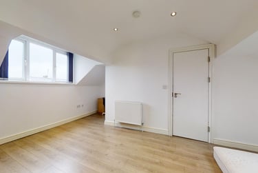 4 bed house, Shoreham Street, Heeley, Sheffield, S24FA - Image 4