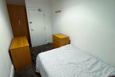 6 bed house, Cranbrook Avenue, Newland, Hull, HU67SP - Image 8