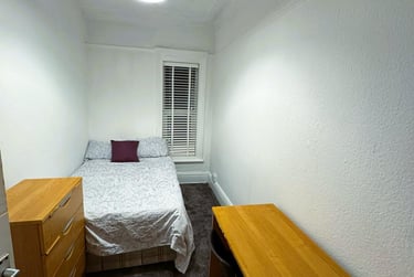 6 bed house, Cranbrook Avenue, Newland, Hull, HU67SP - Image 9