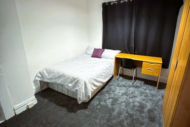 6 bed house, Cranbrook Avenue, Newland, Hull, HU67SP - Image 3