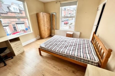 3 bed house, Khartoum Road, Sharrowvale, Sheffield, S118RD - Image 2