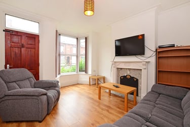 3 bed house, Edmund Road, Heeley, Sheffield, S24EG - Image 3