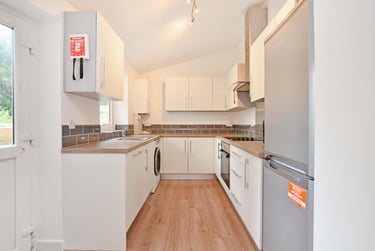 4 bed house, Barber Place, Crookesmoor, Sheffield, S101EG - Image 1