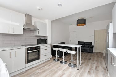 5 bed house, Stalker Lees Road, Sharrow, Sheffield, S118NR - Image 3