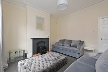 3 bed house, Holland Road, Highfield, Sheffield, S24UT - Image 3