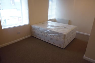 4 bed house, City Road, Heeley, Sheffield, S25HG - Image 6