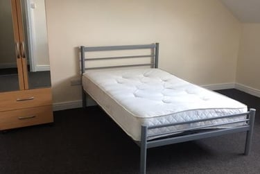 4 bed house, Shoreham street, Heeley, Sheffield, S24FB - Image 1