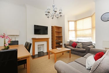 6 bed house, Abbeydale Road, Abbeydale, Sheffield, S71FJ - Image 1