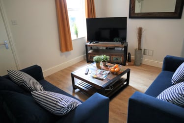 4 bed house, Leopold Street, City Centre, Loughborough, LE115DN - Image 1