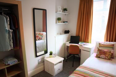 4 bed house, Leopold Street, City Centre, Loughborough, LE115DN - Image 3