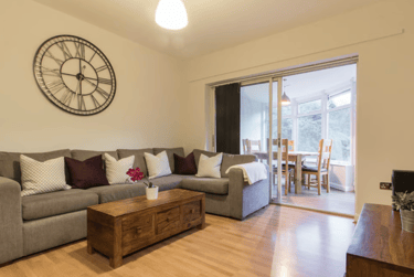 6 bed house, Frederick Street, City Centre, Loughborough, LE113BJ - Image 1