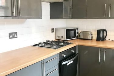 4 bed house, South View Road, Highfield, Sheffield, S71DF - Image 2