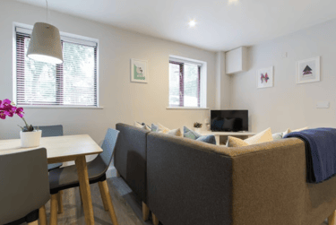 3 bed house, Victoria Road, Hyde Park, Leeds, LS61PD - Image 2