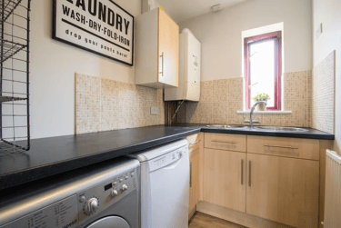 3 bed house, Victoria Road, Hyde Park, Leeds, LS61PD - Image 3