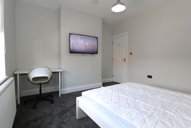 4 bed house, Priestley Street, Heeley, Sheffield, S24DD - Image 3