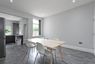 4 bed house, Clough Road, Highfield, Sheffield, S14TA - Image 2