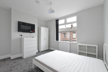 4 bed house, Clough Road, Heeley, Sheffield, S14TA - Image 6
