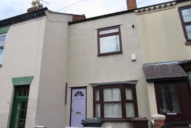 4 bed house, Gladstone Street, City Centre, Loughborough, LE111NP - Image 1