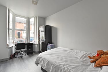 5 bed house, South View Road, Highfield, Sheffield, S71DB - Image 3