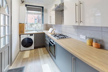 5 bed house, Cemetery Avenue, Sharrow, Sheffield, S118NT - Image 4