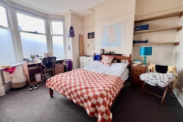 5 bed house, Crookes Road, St Vincents Quarter, Sheffield, S105BD - Image 1