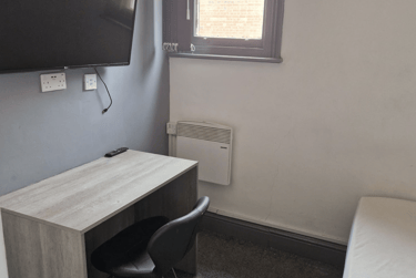 1 bed house, Regent Road, Highfields, Leicester, LE17PA - Image 2
