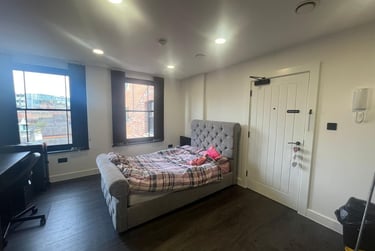 1 bed house, Market Street, City Centre, Nottingham, NG16LE - Image 1