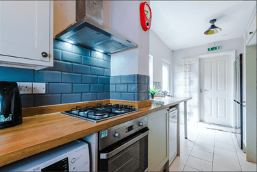 5 bed house, Grove Road, Lenton, Nottingham, NG71HE - Image 3