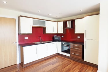 3 bed house, Fitzwilliam Street, Devonshire Green, Sheffield, S14JP - Image 2