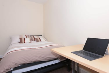 4 bed house, Fitzwilliam Street, Devonshire Green, Sheffield, S14JP - Image 6