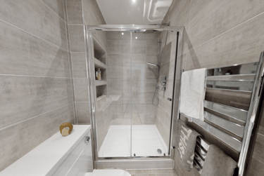 6 bed house, Beeston Road, Dunkirk, Nottingham, NG72JR - Image 4